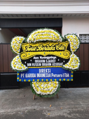 Papan Bunga Duka di Mutiara Timur